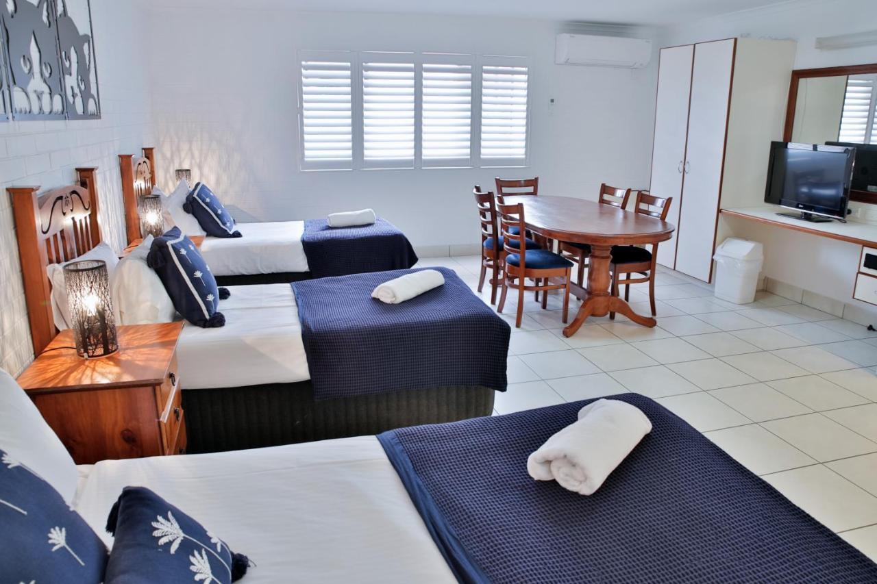 Central Park Motel Rockhampton Bagian luar foto