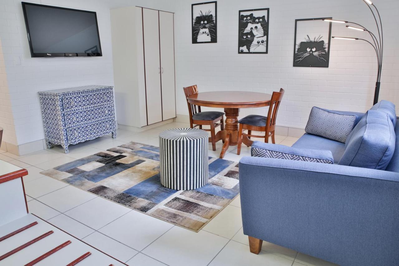 Central Park Motel Rockhampton Bagian luar foto